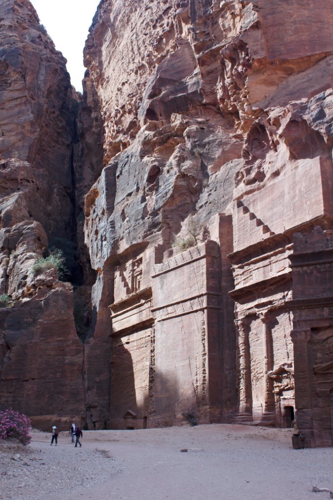 20-Temple at the end of the Outer Siq.jpg - Temple at the end of the Outer Siq